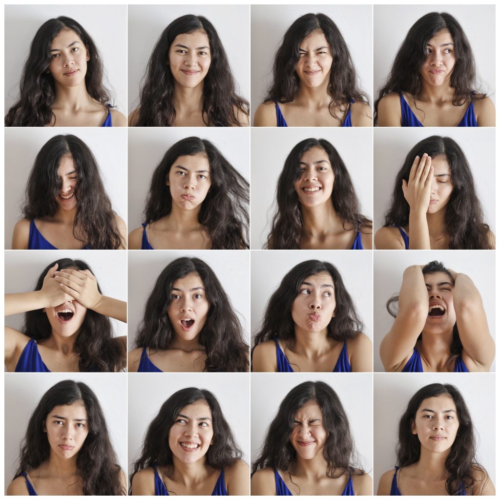 galeria de retratos de una mujer con distintos gestos de actitud positiva ante la vida